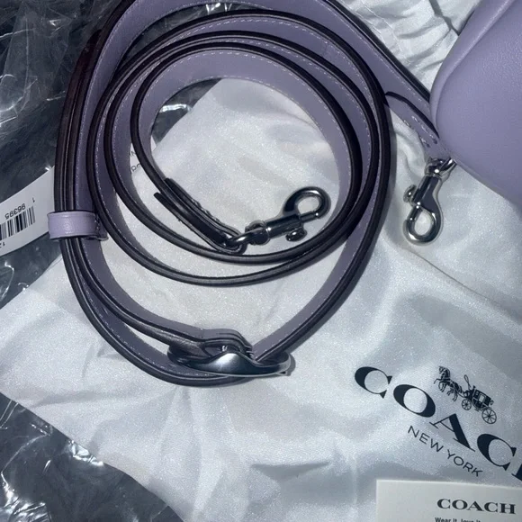 Coach Pillow Tabby 20- Lilac with Silver hardware NWOT - Picture 2 of 10